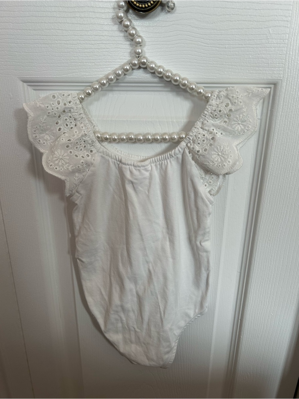 Zara White Eyelet Ruffle Baby Bodysuit - Picture 3 of 4